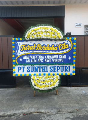 Papan Bunga Duka di Pagar Wangi