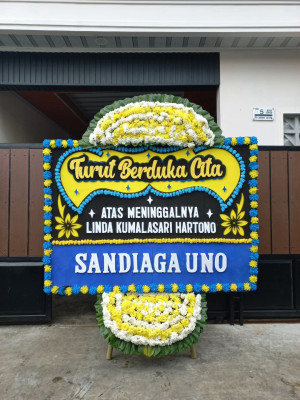 Papan Bunga Duka di Pagar Wangi