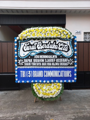 Papan Bunga Duka di Pagar Wangi